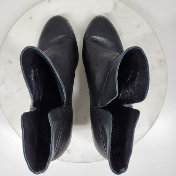 Vince‎ Camuto Helyn Ankle Boots Womens 8.5 Black Soft Leather Pull On Block Heel - Picture 8 of 16